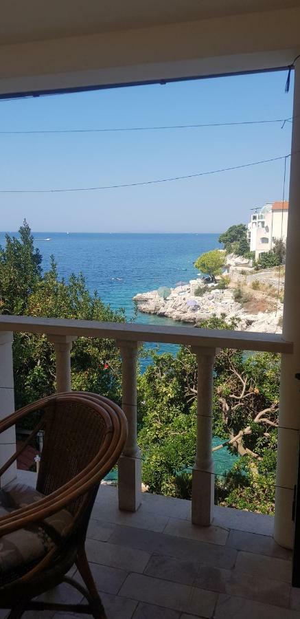 Premium Apartments Joy Primošten Екстериор снимка