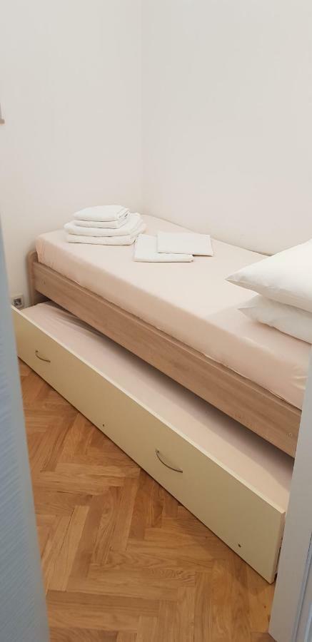 Premium Apartments Joy Primošten Екстериор снимка